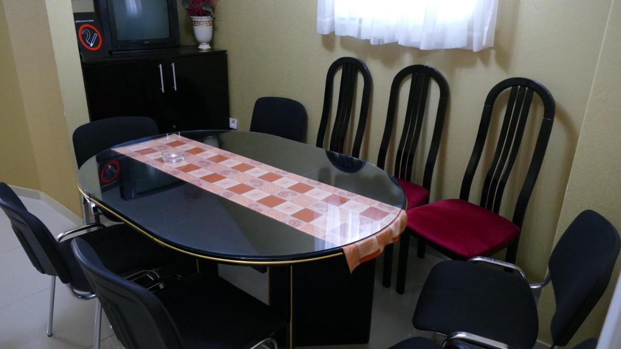 B&B Vila Bela Ruza Sremska Mitrovica Dış mekan fotoğraf