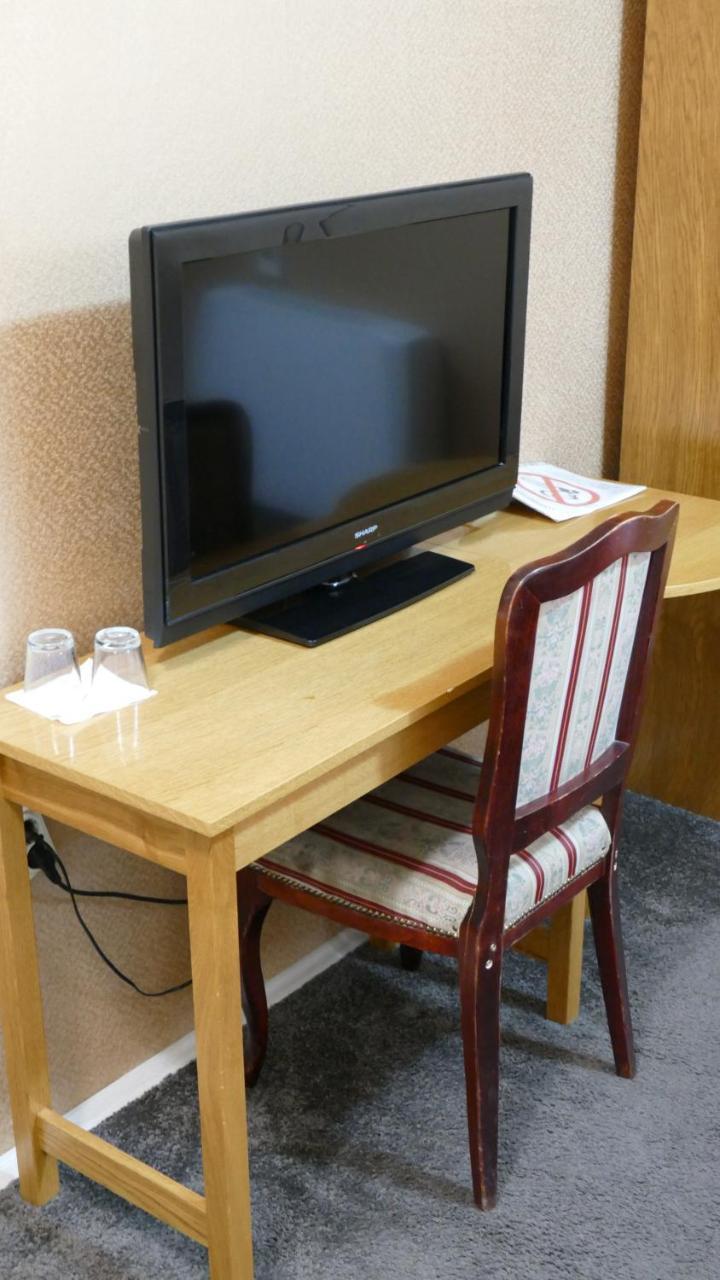 B&B Vila Bela Ruza Sremska Mitrovica Dış mekan fotoğraf